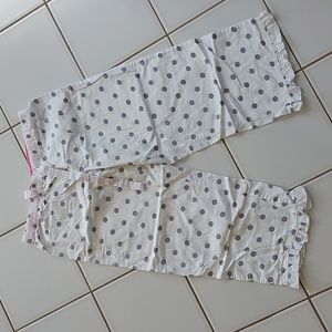 La Senza White and Gray Polka Dot Lounge Capris